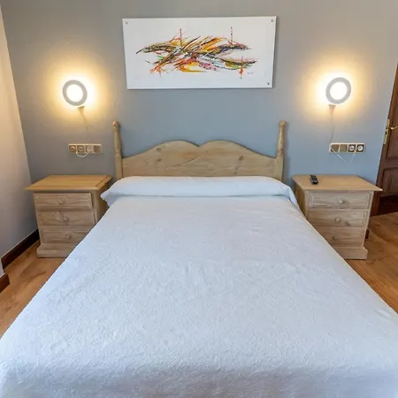 호텔 Rio Cea Puente Almuhey