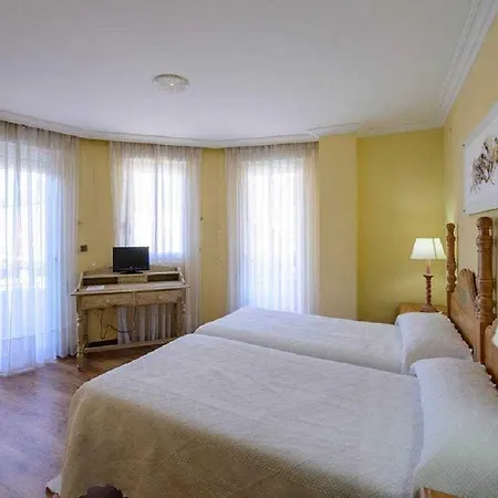 Rio Cea Hotel Puente Almuhey