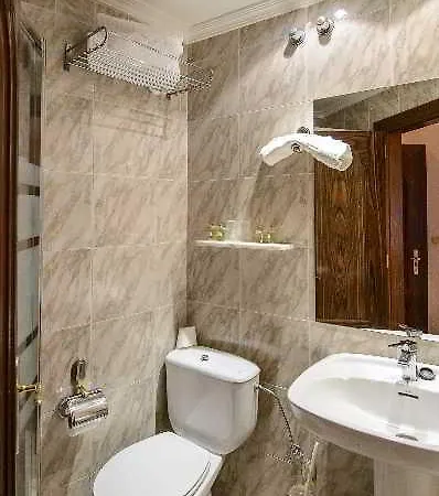 Rio Cea Hotel Puente Almuhey