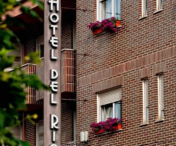 Rio Cea Hotel Puente Almuhey