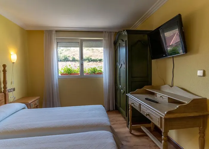 Hotel Rio Cea Puente Almuhey