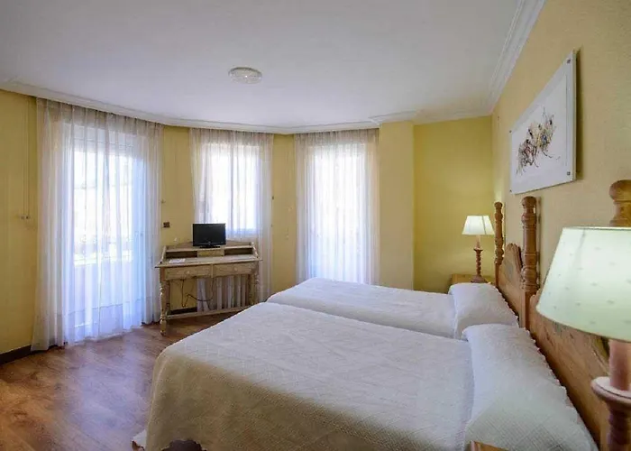 Rio Cea Hotel Puente Almuhey